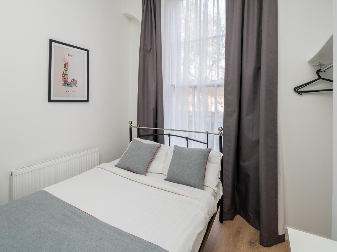 Oyo Kings Hotel London Exterior photo