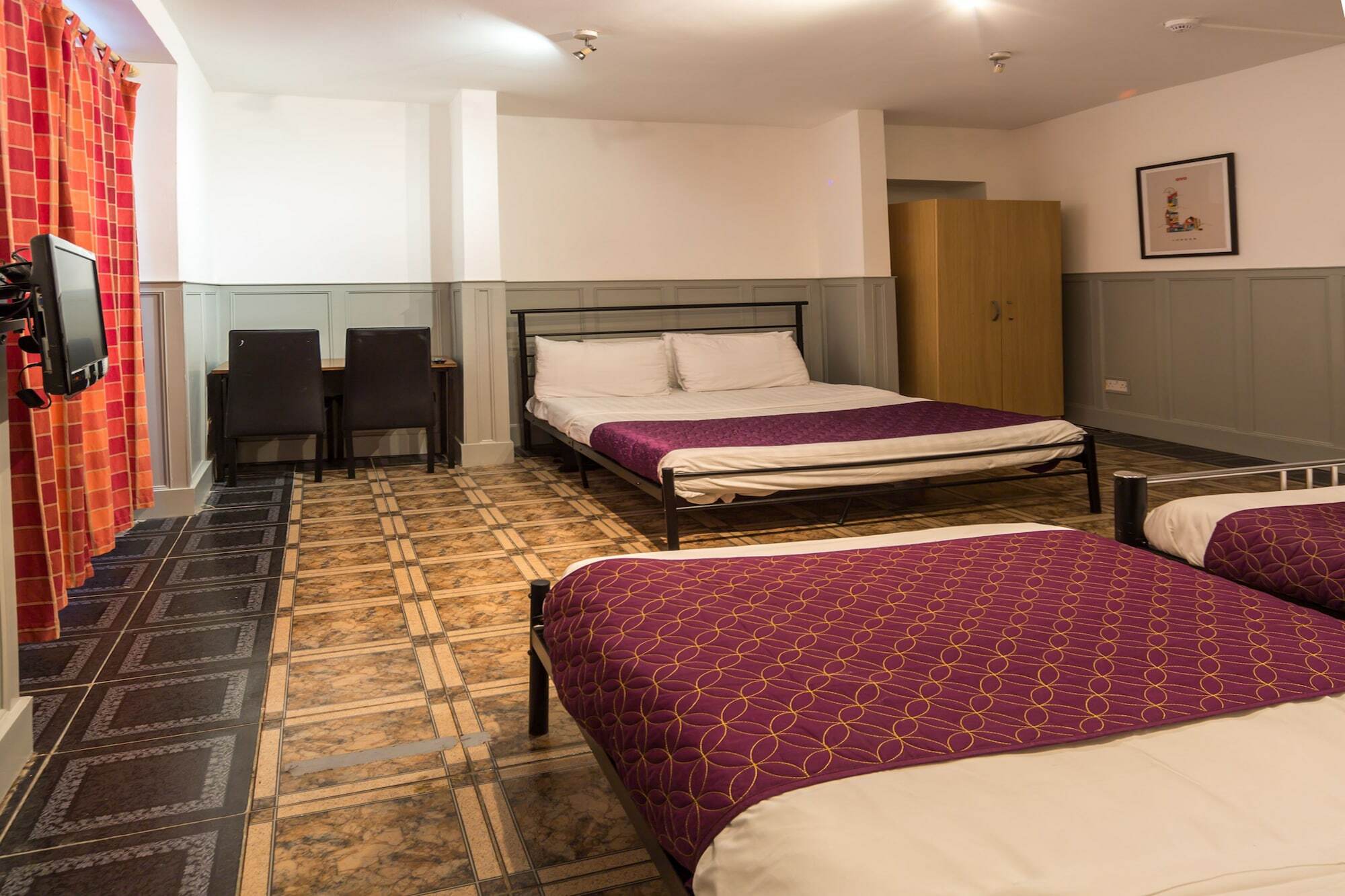 Oyo Kings Hotel London Exterior photo